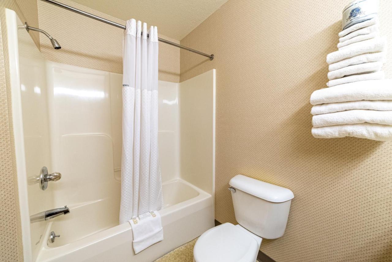 Willabee'S Motel Brimley Bagian luar foto